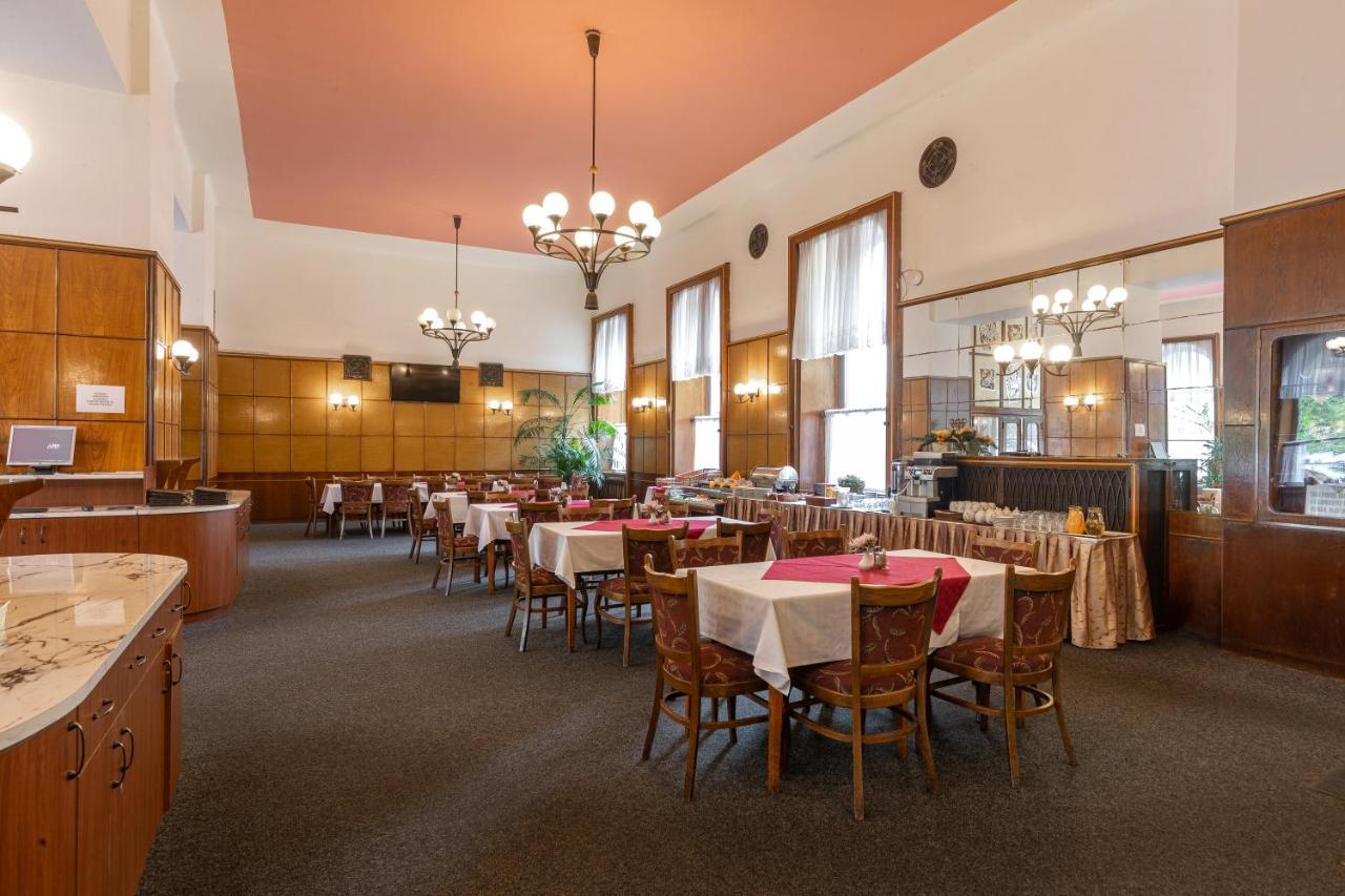 Hotel Slovan 플젠 외부 사진
