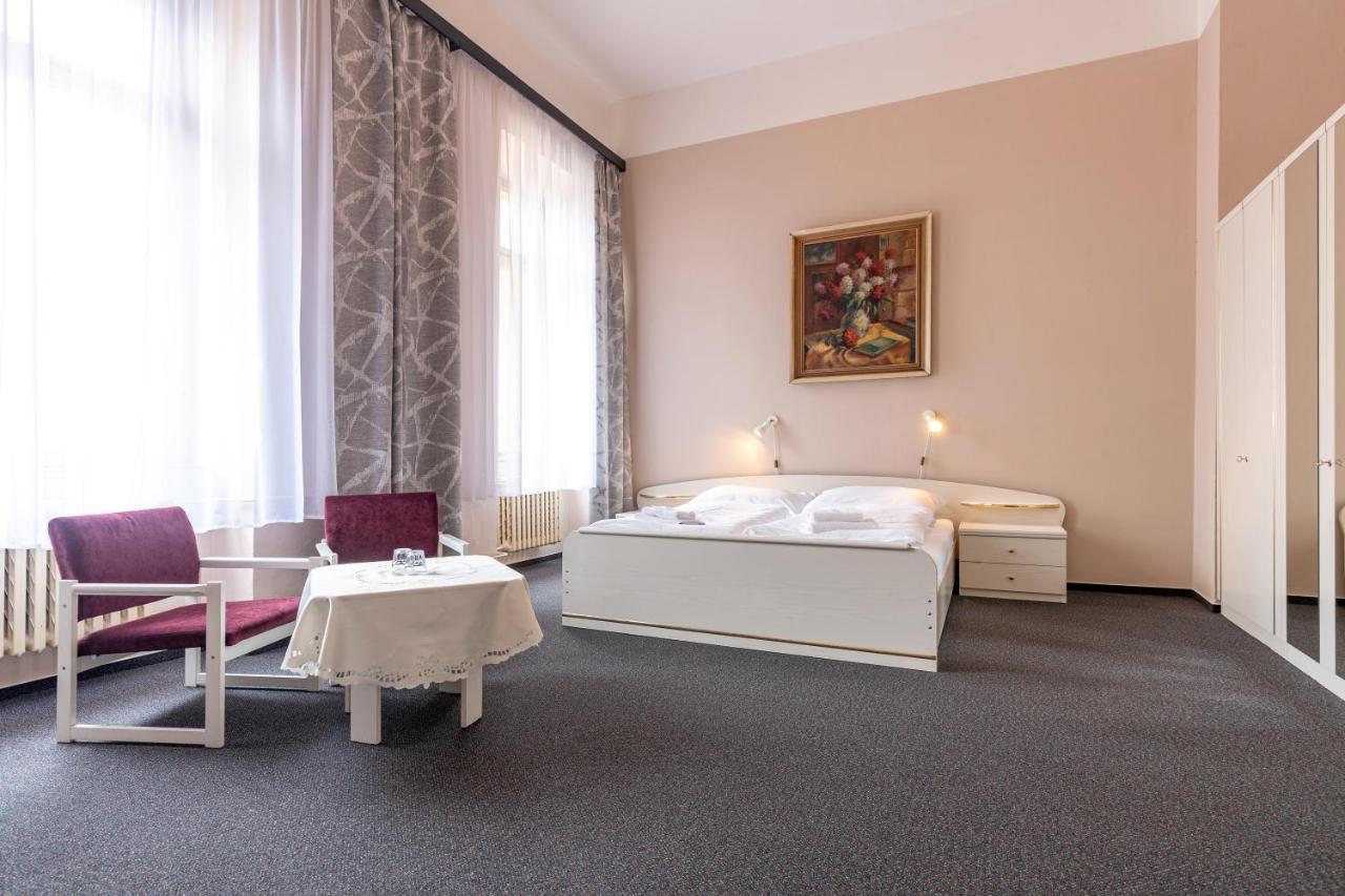 Hotel Slovan 플젠 외부 사진