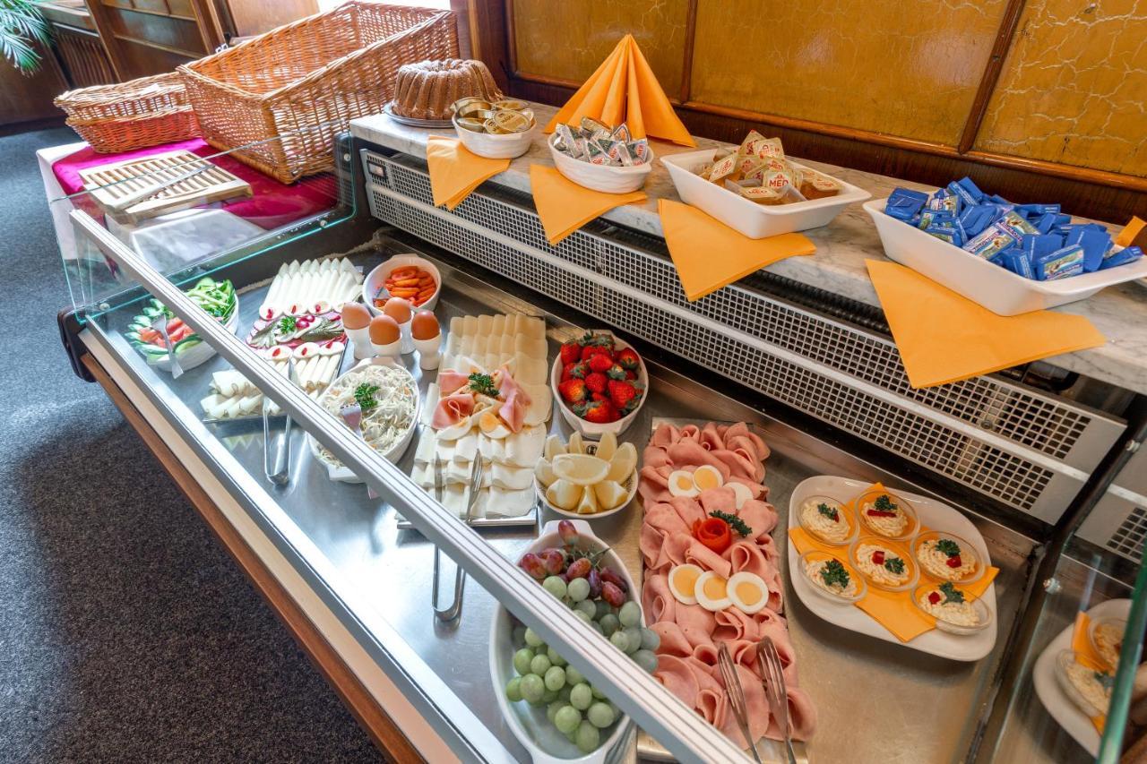 Hotel Slovan 플젠 외부 사진